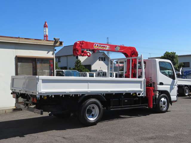 Mitsubishi Fuso Canter 4
