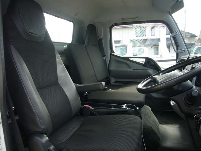 Mitsubishi Fuso Canter 11