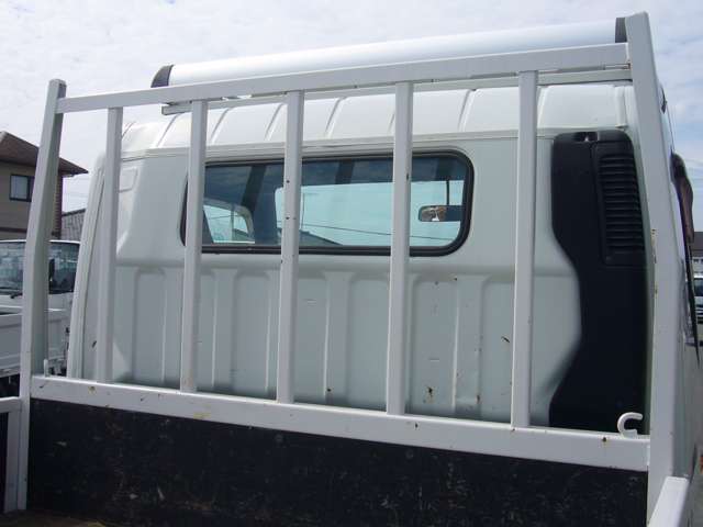 Mitsubishi Fuso Canter 8