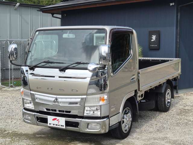 Mitsubishi Fuso Canter 8