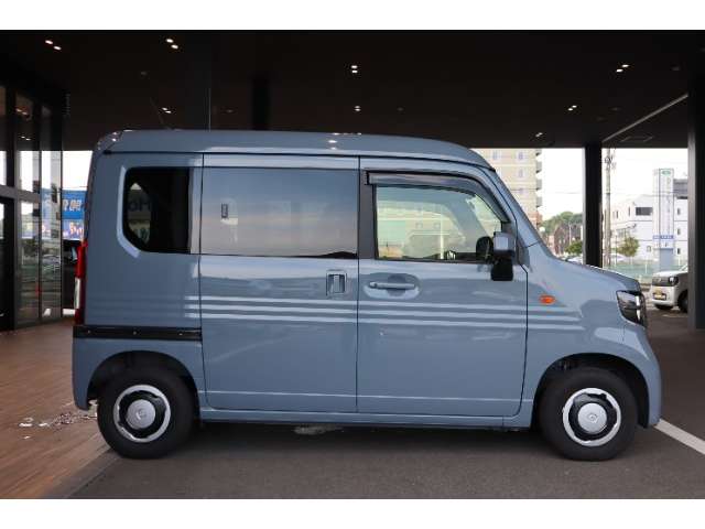 Honda N-VAN 8