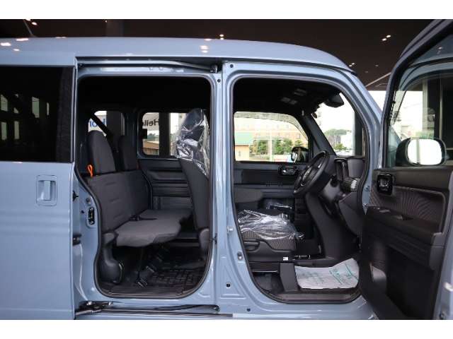 Honda N-VAN 10
