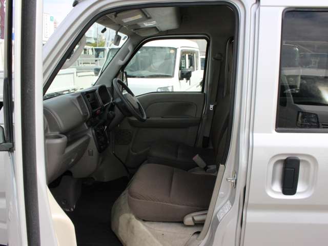Suzuki Every 11