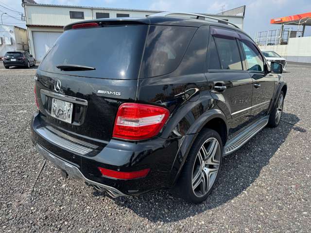 Mercedes-Benz MClass 7