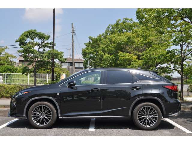 Lexus RX 10
