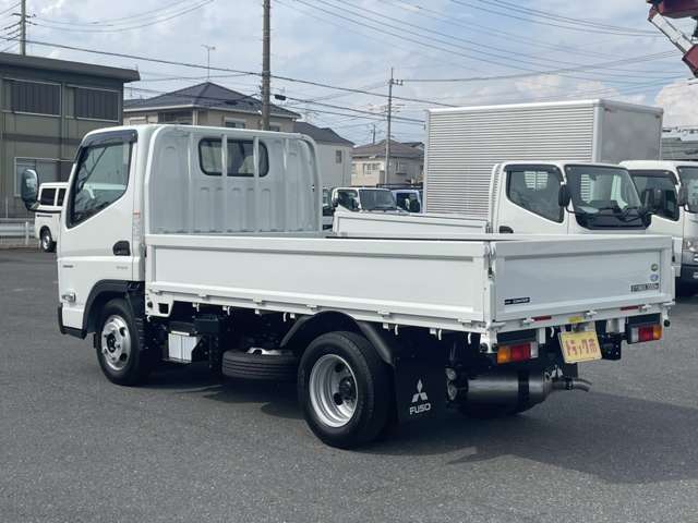Mitsubishi Fuso Canter 7