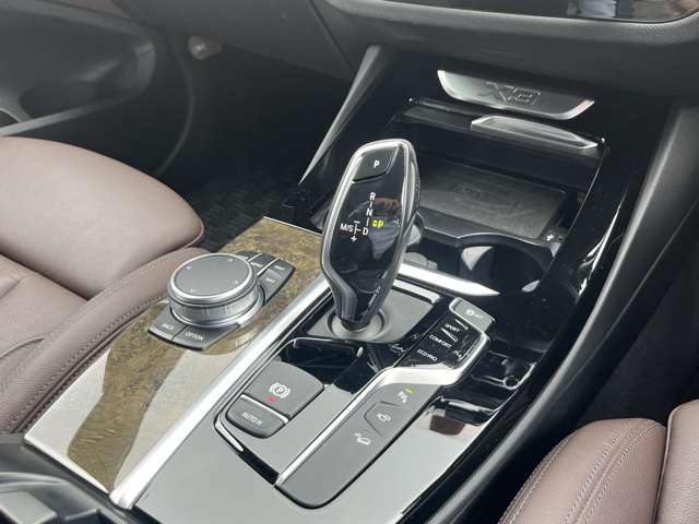 BMW X3 7