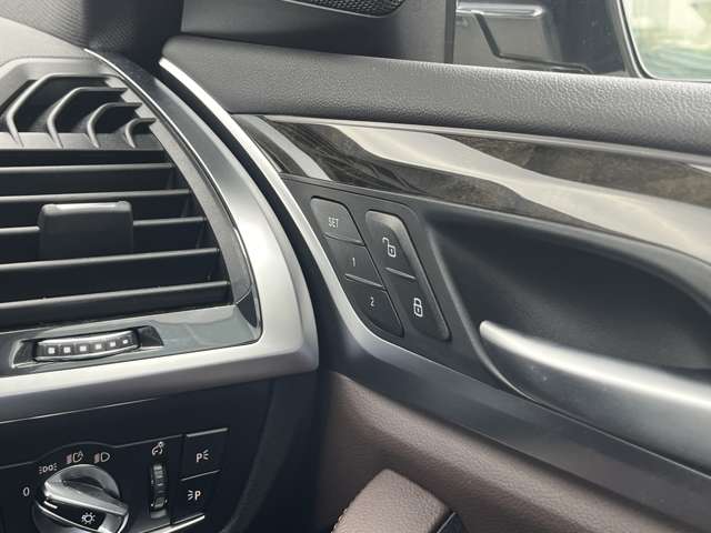 BMW X3 9