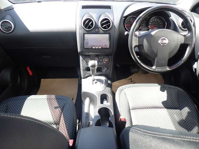 Nissan Dualis 4