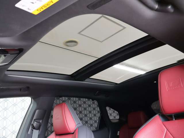 Lexus RX 5