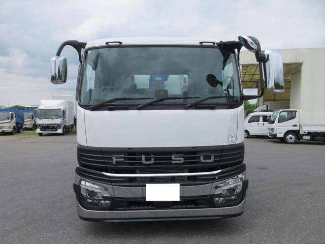 Mitsubishi Fuso Super Great 2