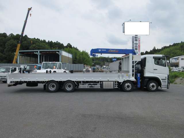 Mitsubishi Fuso Super Great 6