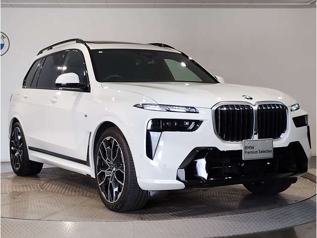 BMW X7 6