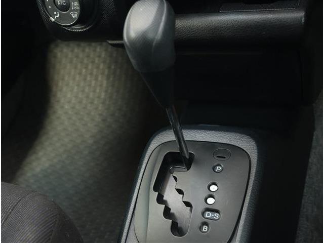 Toyota Probox Van 11