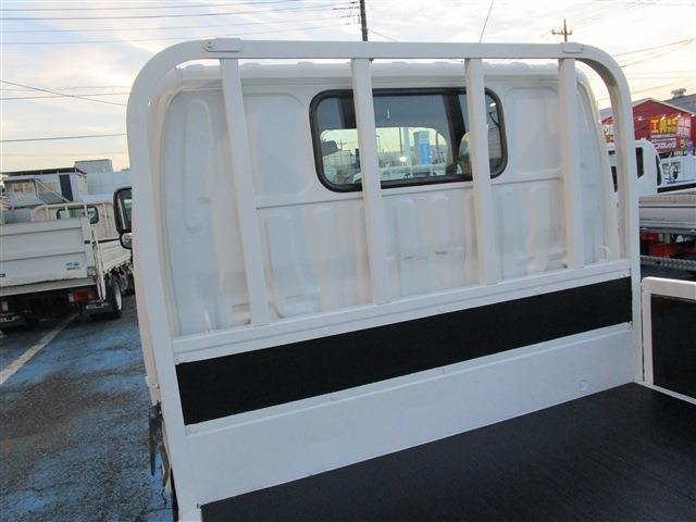 Hino Dutro 7