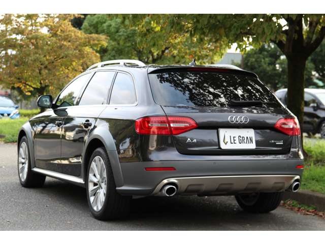 Audi A4 Allroad Quattro 6
