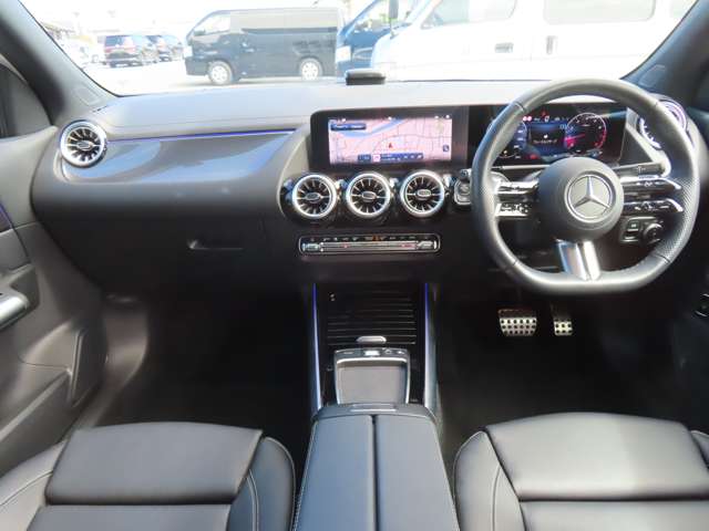 Mercedes-Benz GLA-Class 5