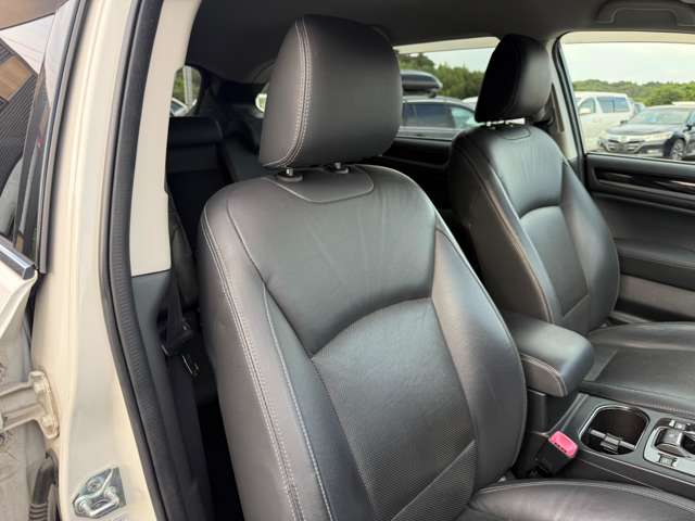 Subaru Legacy Outback 6