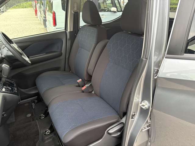 Mitsubishi eK X 11