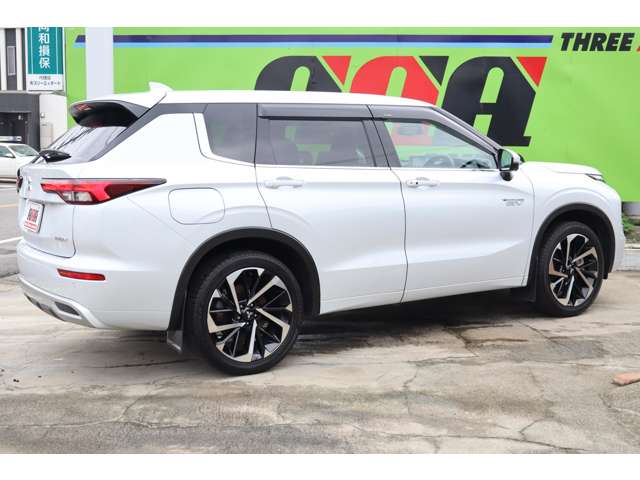 Mitsubishi Outlander 6
