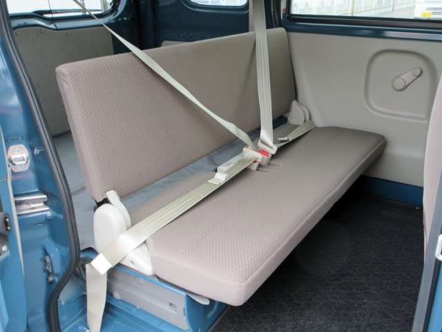 Suzuki Every 9
