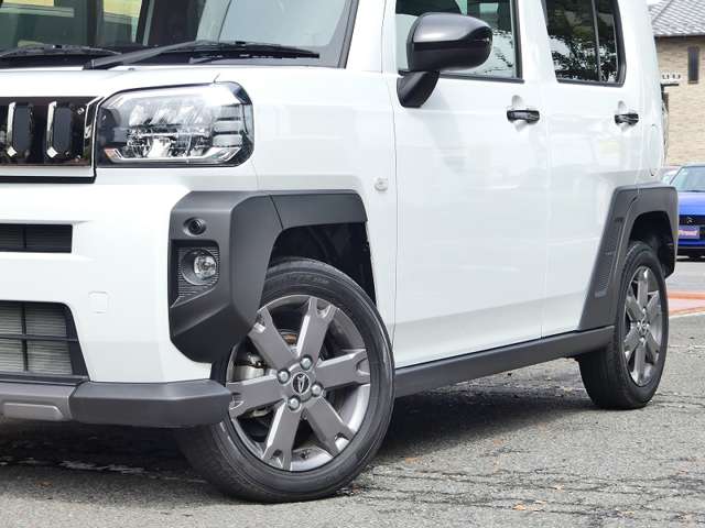 Daihatsu Taft 12