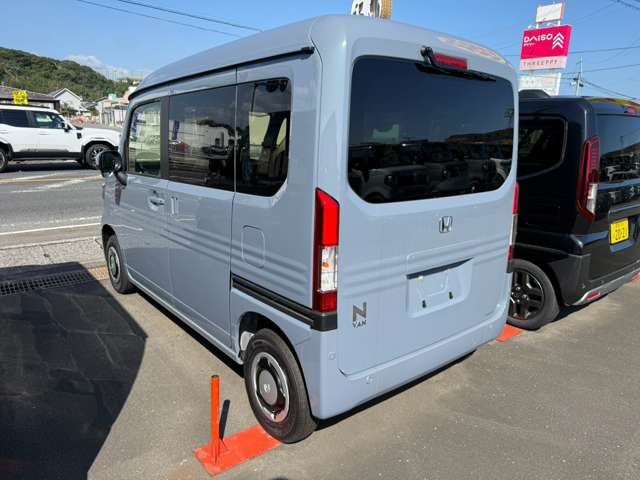 Honda N-VAN 12