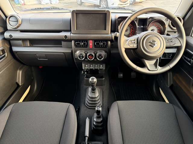 Suzuki Jimny Nomade 5
