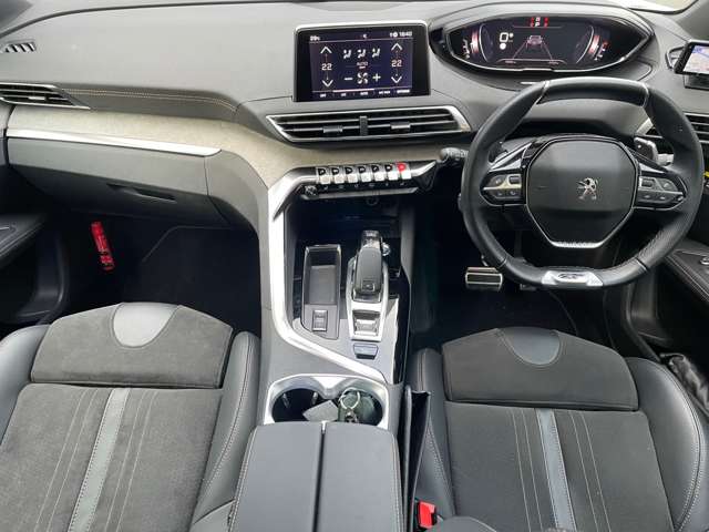 Peugeot 3008 5