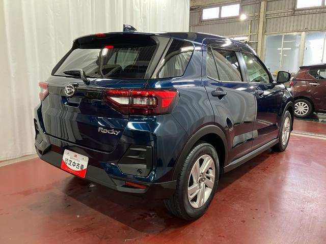 Daihatsu Rocky 5