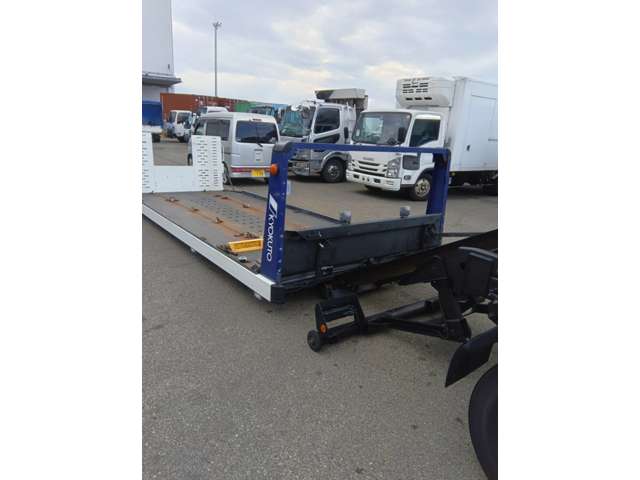 Mitsubishi Fuso Canter 11