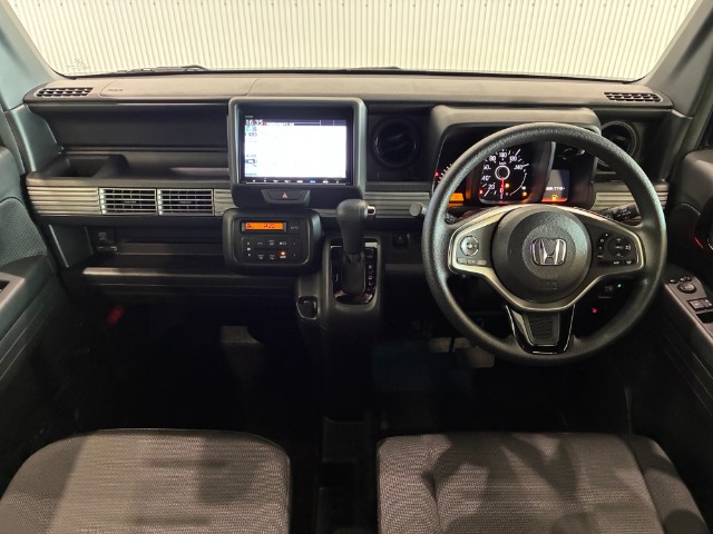 Honda N-VAN 9