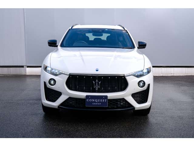 Maserati Levante 5