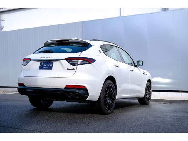 Maserati Levante 10