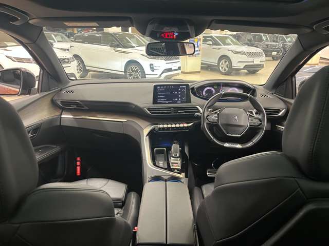 Peugeot 5008 3
