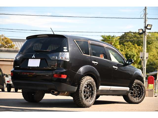 Mitsubishi Outlander 5