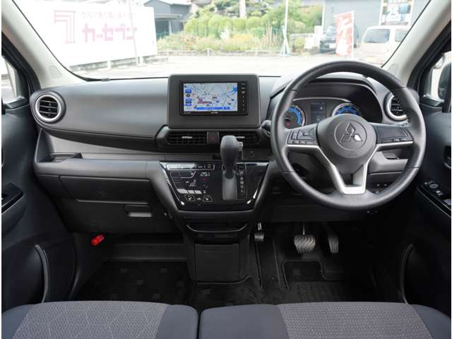Mitsubishi eK X 4