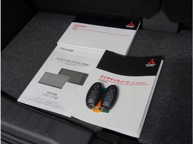 Mitsubishi eK X 9