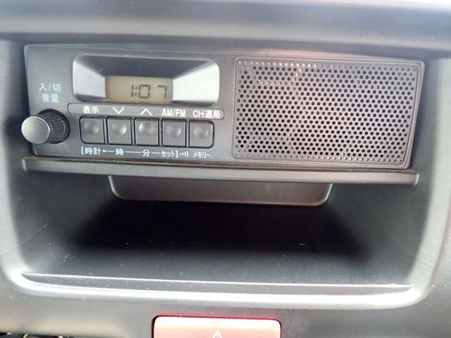 Nissan NV100 Clipper 4