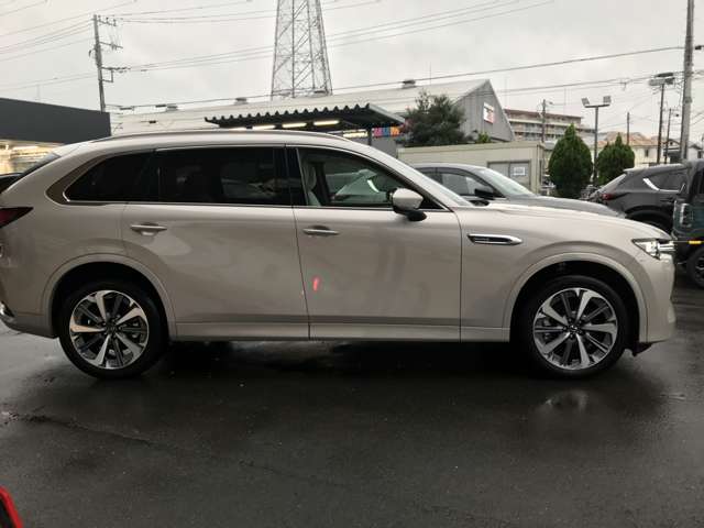 Mazda CX-80 5