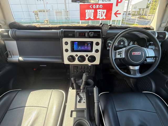 Toyota FJ Cruiser 5