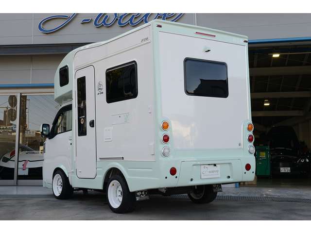 Daihatsu Hijet Truck 2