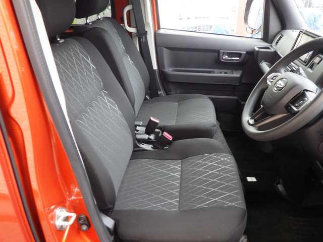 Daihatsu Atrai 8