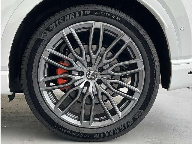 Lexus RX 6