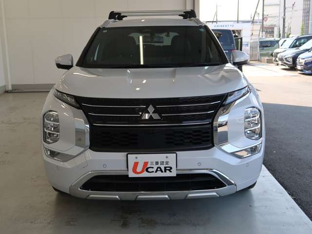 Mitsubishi Outlander 2