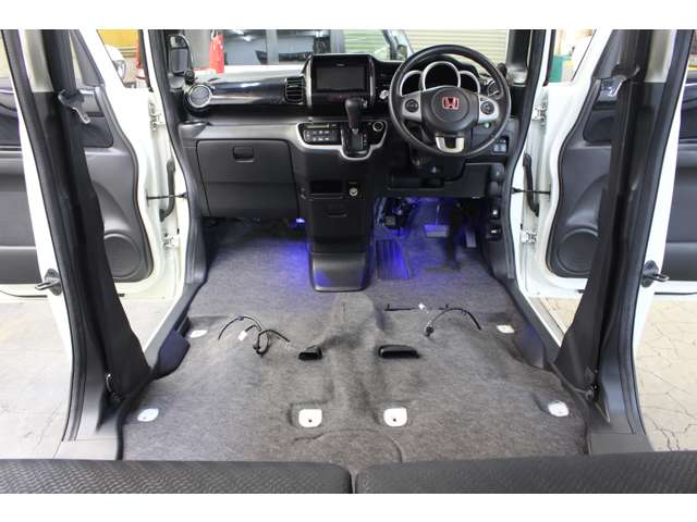Daihatsu Hijet Deck Van 5