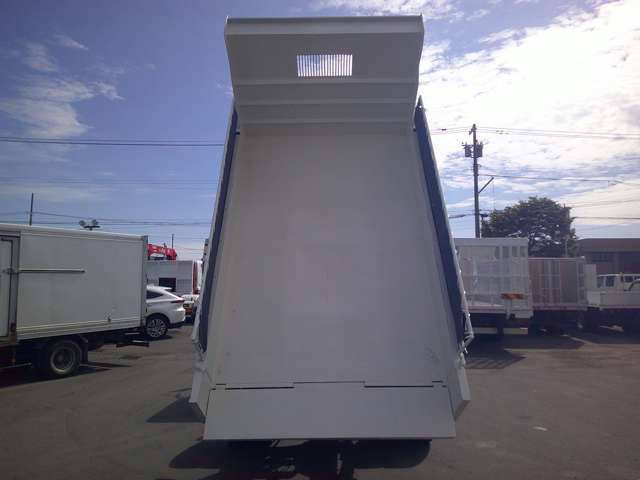 Isuzu Forward 6