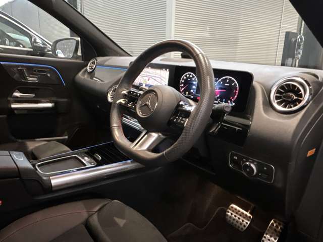 Mercedes-Benz GLA-Class 9