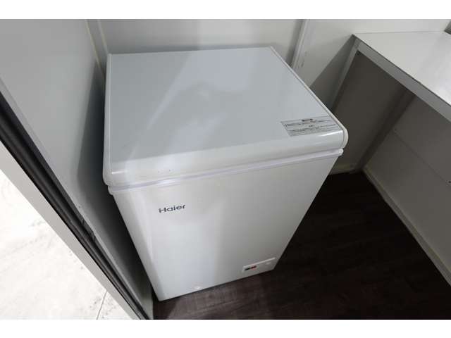 Nissan NT100 Clipper 6