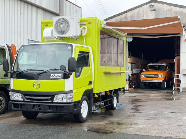 Mazda Titan Dash 7